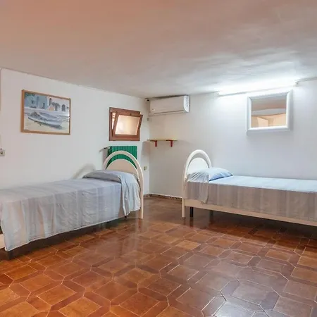 Aida - Salento Reservation